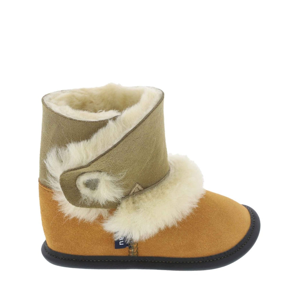 NEW Reversed Sheepskin Playmate Slippers