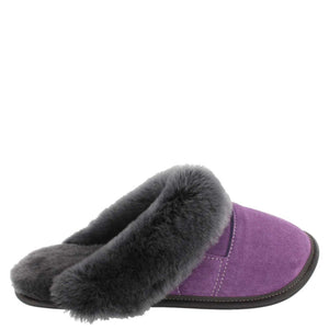 
            
                Load image into Gallery viewer, Women&amp;#39;s Purple Suede and Black Sheepskin Mule Head Slippers
            
        