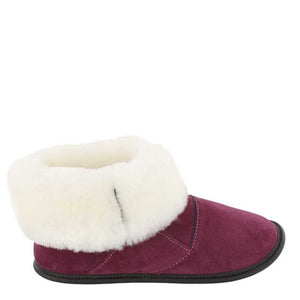 
            
                Load image into Gallery viewer, Women&amp;#39;s Plum Suede and Sheepskin Shin Hugger Slippers
            
        